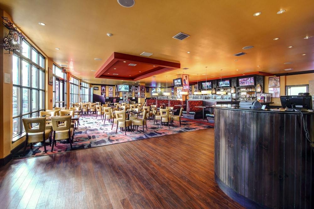 Holiday Inn Arlington Northeast By Ihg Esterno foto
