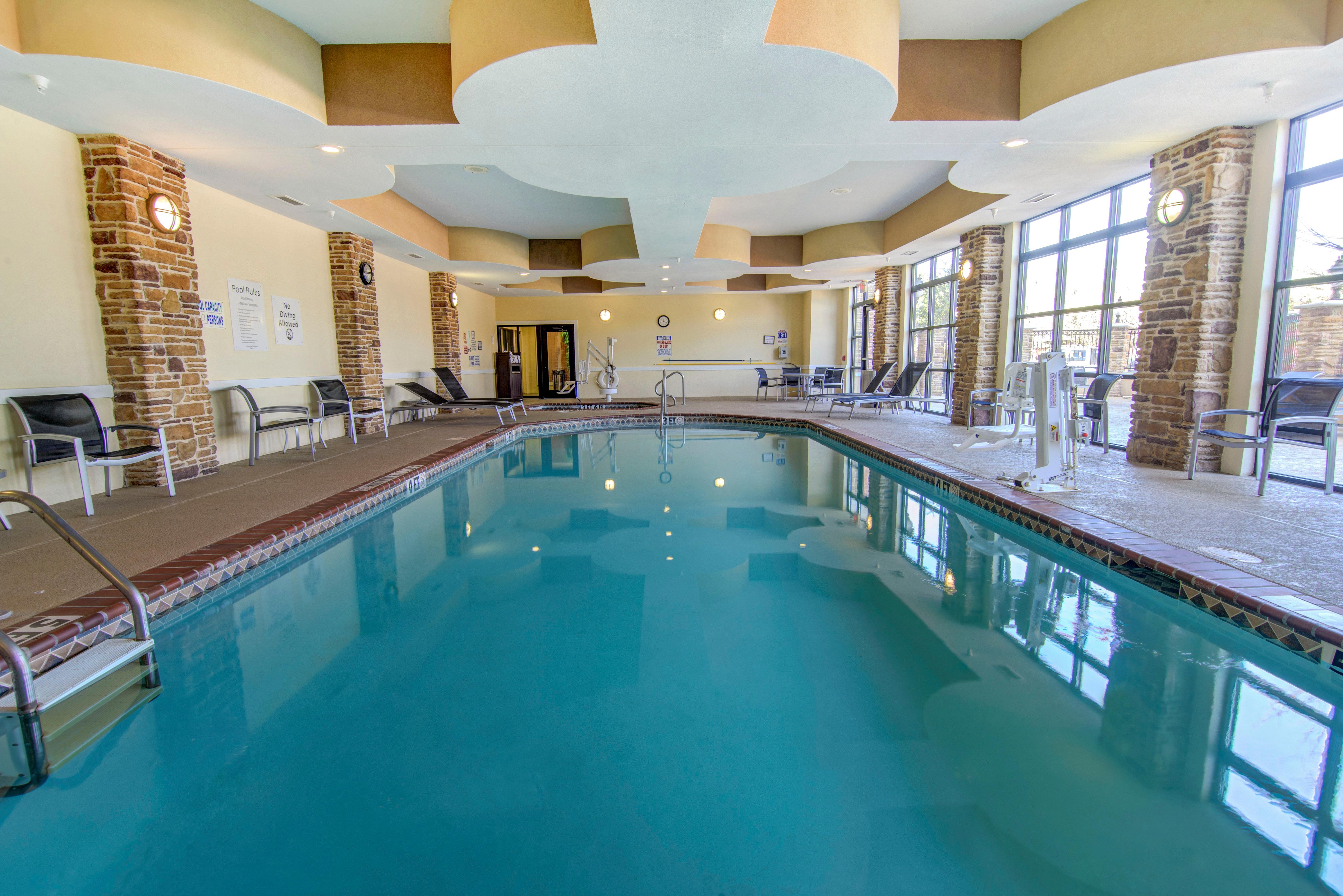 Holiday Inn Arlington Northeast By Ihg Esterno foto