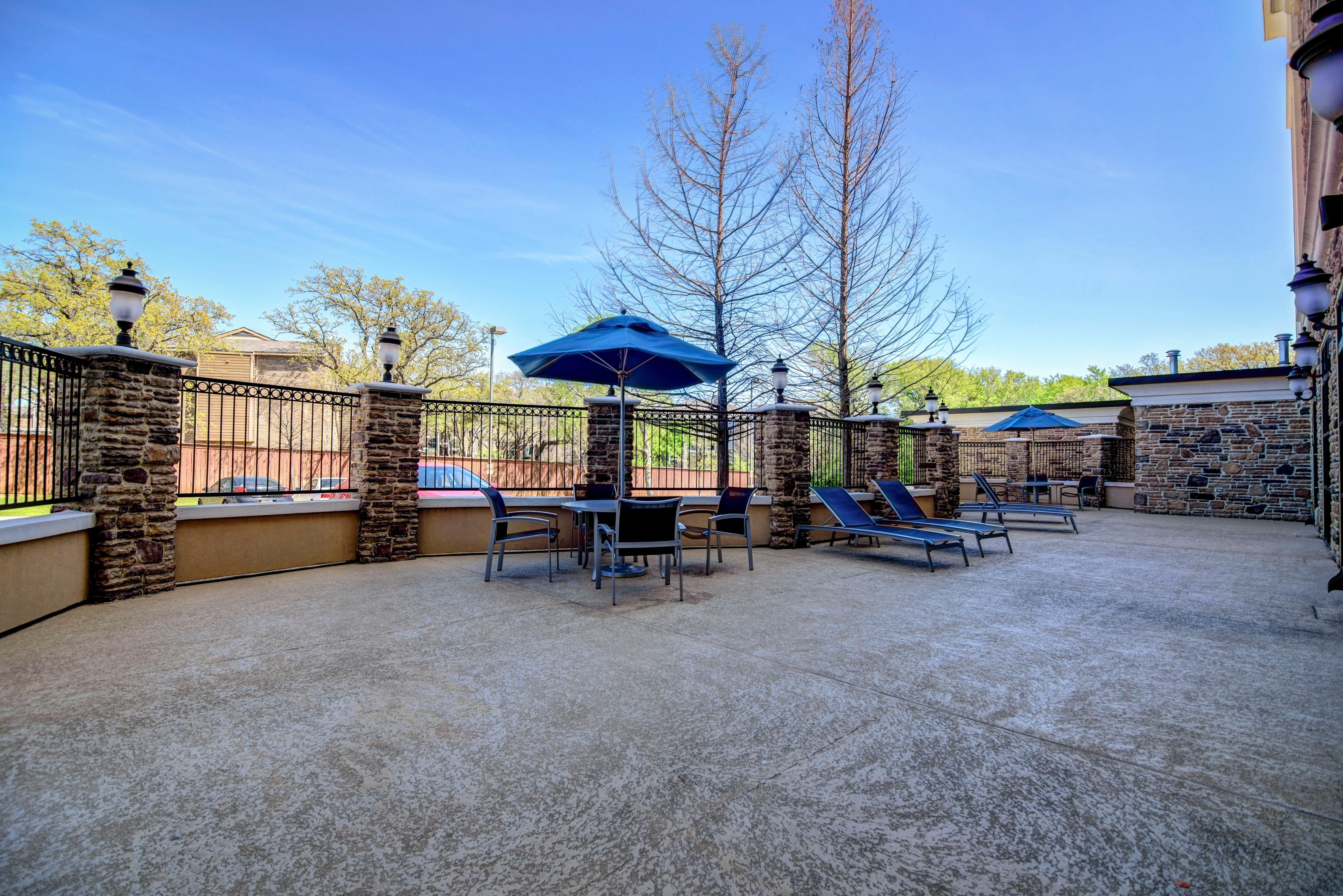 Holiday Inn Arlington Northeast By Ihg Esterno foto