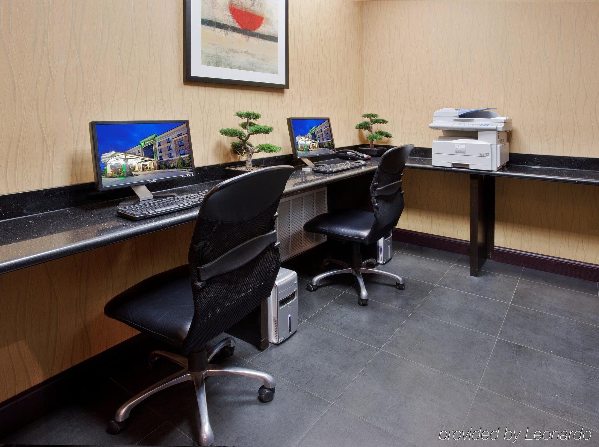 Holiday Inn Arlington Northeast By Ihg Esterno foto