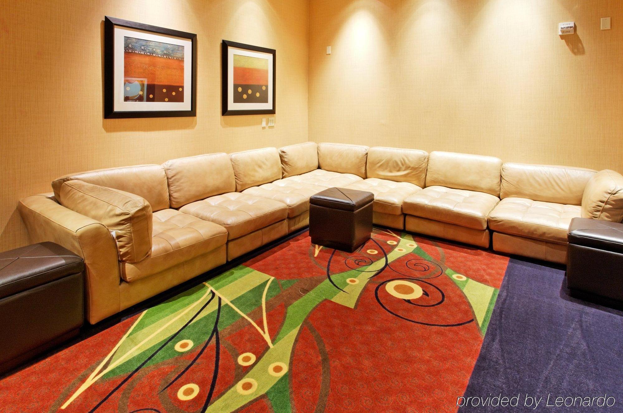 Holiday Inn Arlington Northeast By Ihg Interno foto