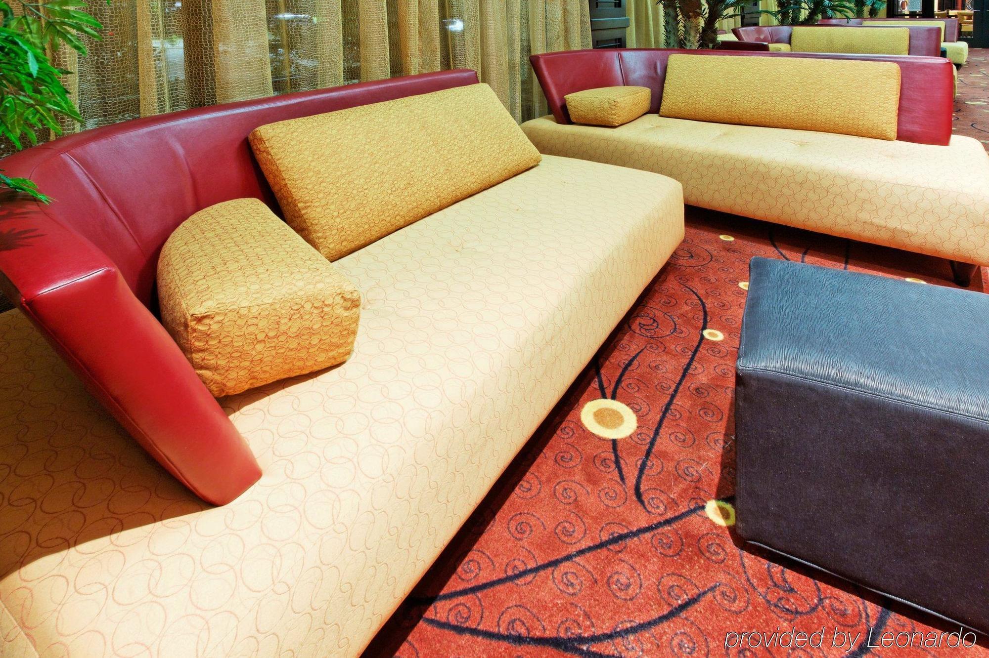 Holiday Inn Arlington Northeast By Ihg Esterno foto