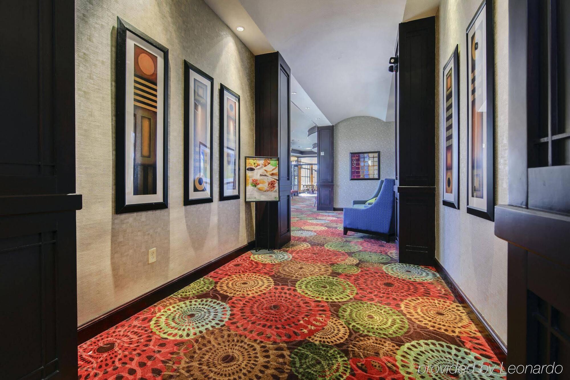 Holiday Inn Arlington Northeast By Ihg Esterno foto