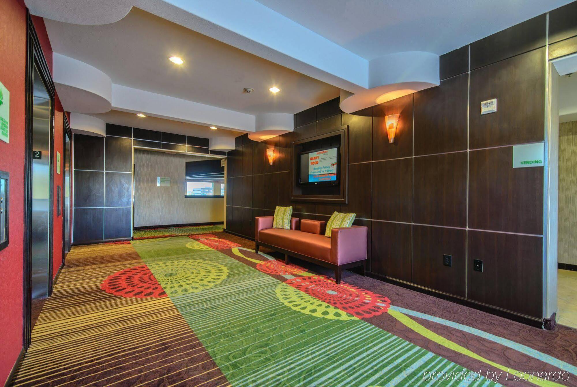 Holiday Inn Arlington Northeast By Ihg Esterno foto